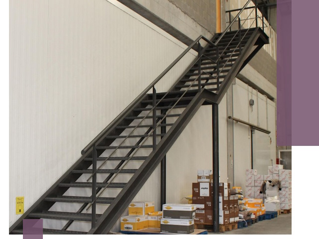 Лестницы для производства в Снежинске — изготовление и монтаж