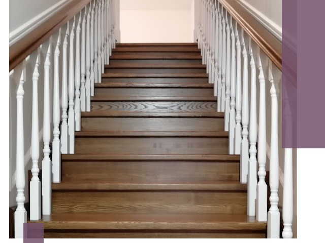 Лестницы из ясеня на заказ в Снежинске — изготовление и монтаж