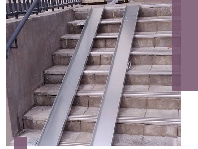 Демонтаж откидных пандусов профессионально в Снежинске