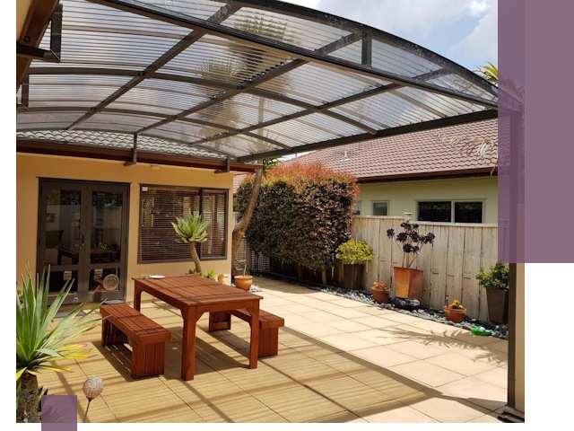 Навесы во двор под ключ в Снежинске — изготовление и монтаж