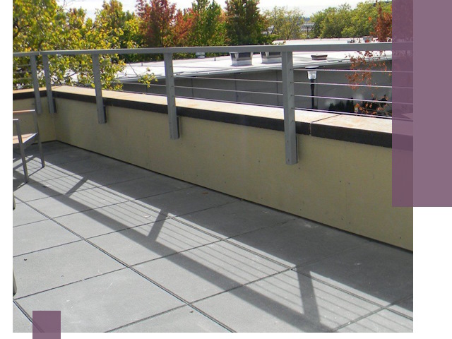 Металлические парапеты под ключ в Снежинске: монтаж и изготовление