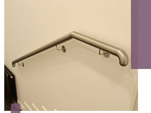 Изготовление пристенных поручней в Снежинске под ключ за сроки